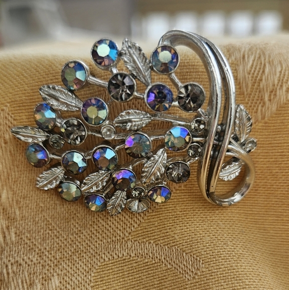 Albert Weiss Jewelry - Aurora Borealis Crystal Brooch